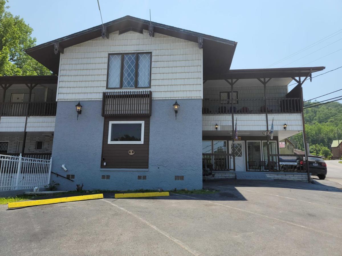 Ski Mountain Lodge Gatlinburg Exterior photo